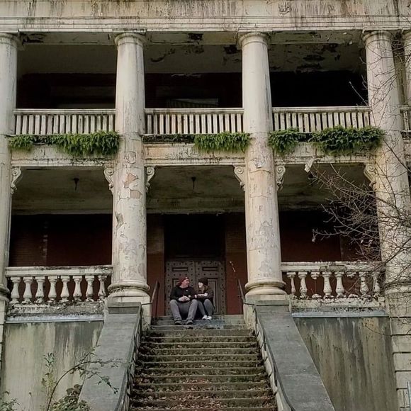 Meet your Posher, Mickey - Picture 1 of 1